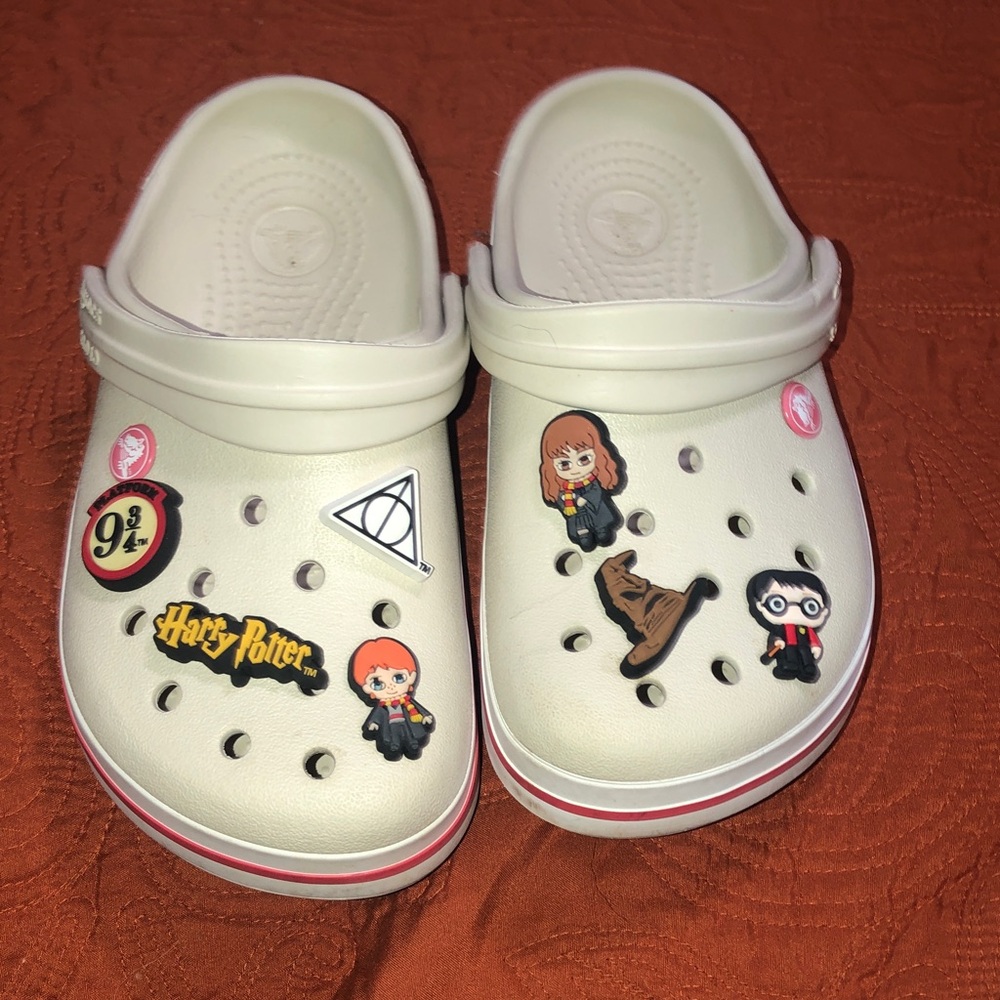 Harry Potter Themed Cream White Clogs sz M4/W6 EXCELLENT